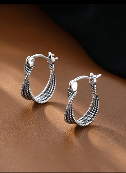 Silver Retro hoop earrings