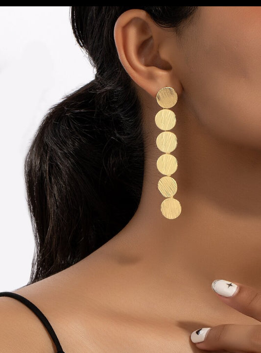 Gold Long Oval Design