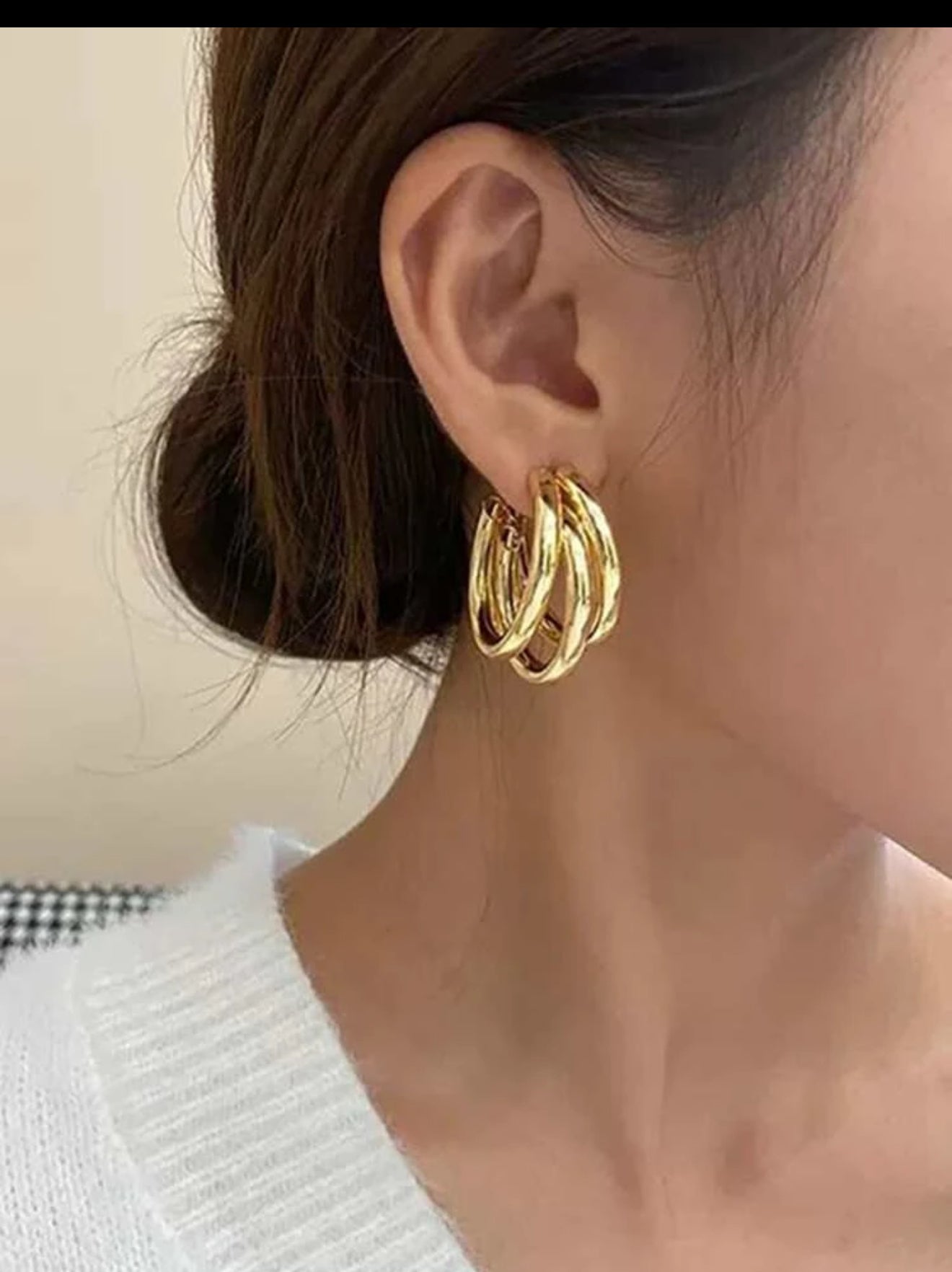 Gold 3 Sprong Earrings