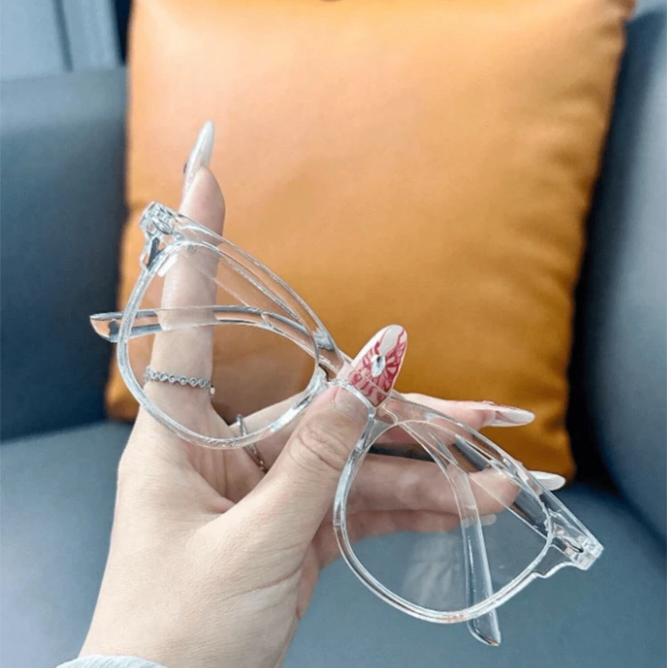 Female Frames